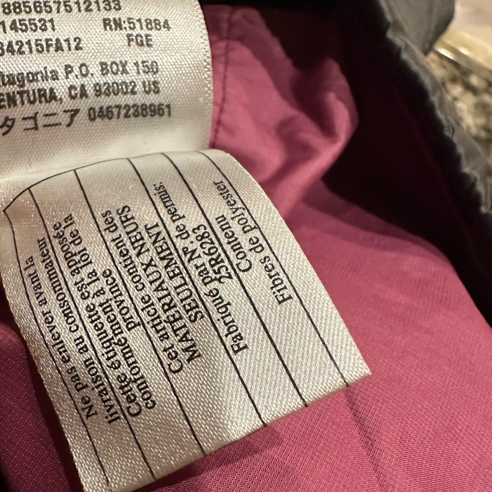 Patagonia Women's Metallic Gray Puffer Jacket - Picture 8 of 9